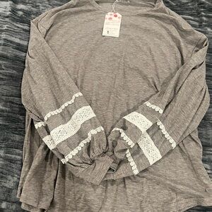 Women's Lace Trim Gray PJ Top by Aceshin Size 2X